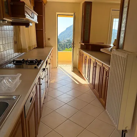 Feriehus Ilioni-corfu Luxe Living-modern 2br,2ba,close To The Sea Vátos