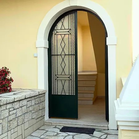Dom wakacyjny Ilioni-corfu Luxe Living-modern 2br,2ba,close To The Sea *